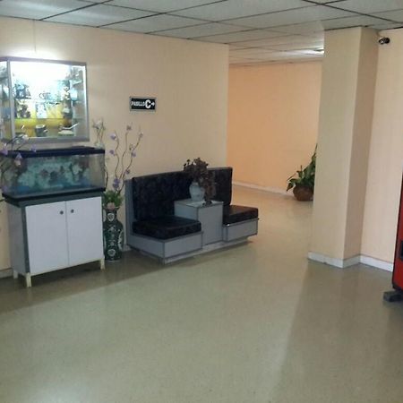 Residencial Las Canarias Panama-Stad Buitenkant foto